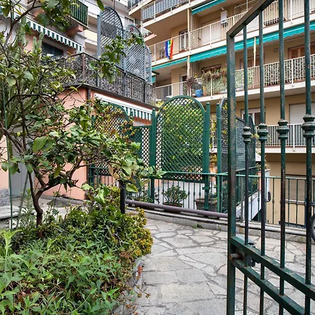 La Terrazza Di Sabrina Apartment *