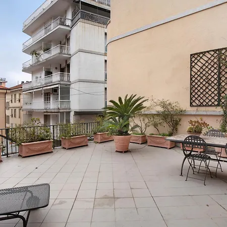 شقة La Terrazza Di Sabrina سانريمو